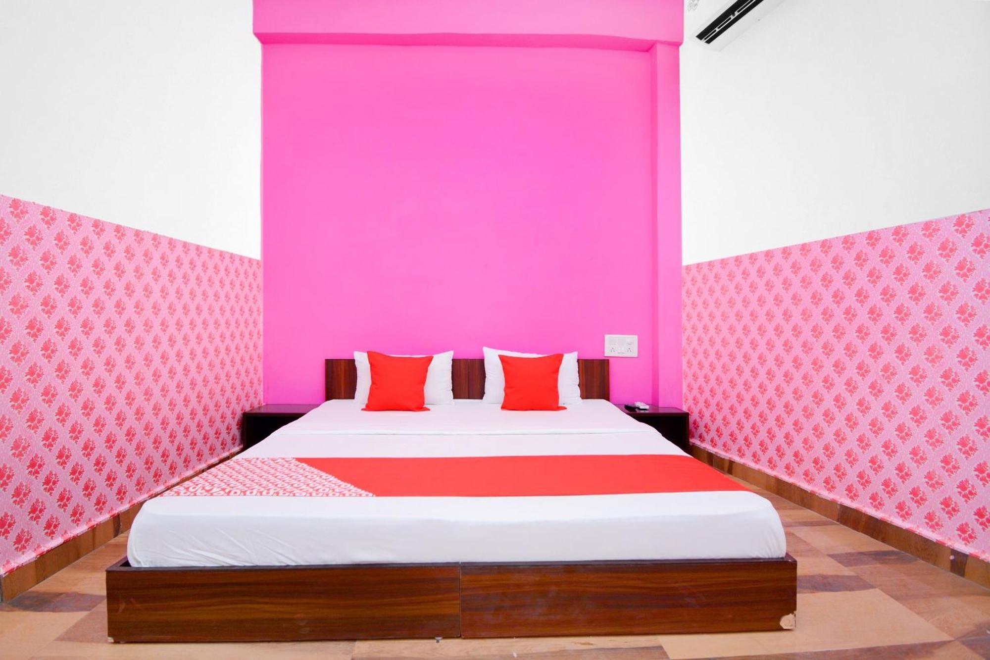 Hotel O Park View Bhiwani Екстер'єр фото