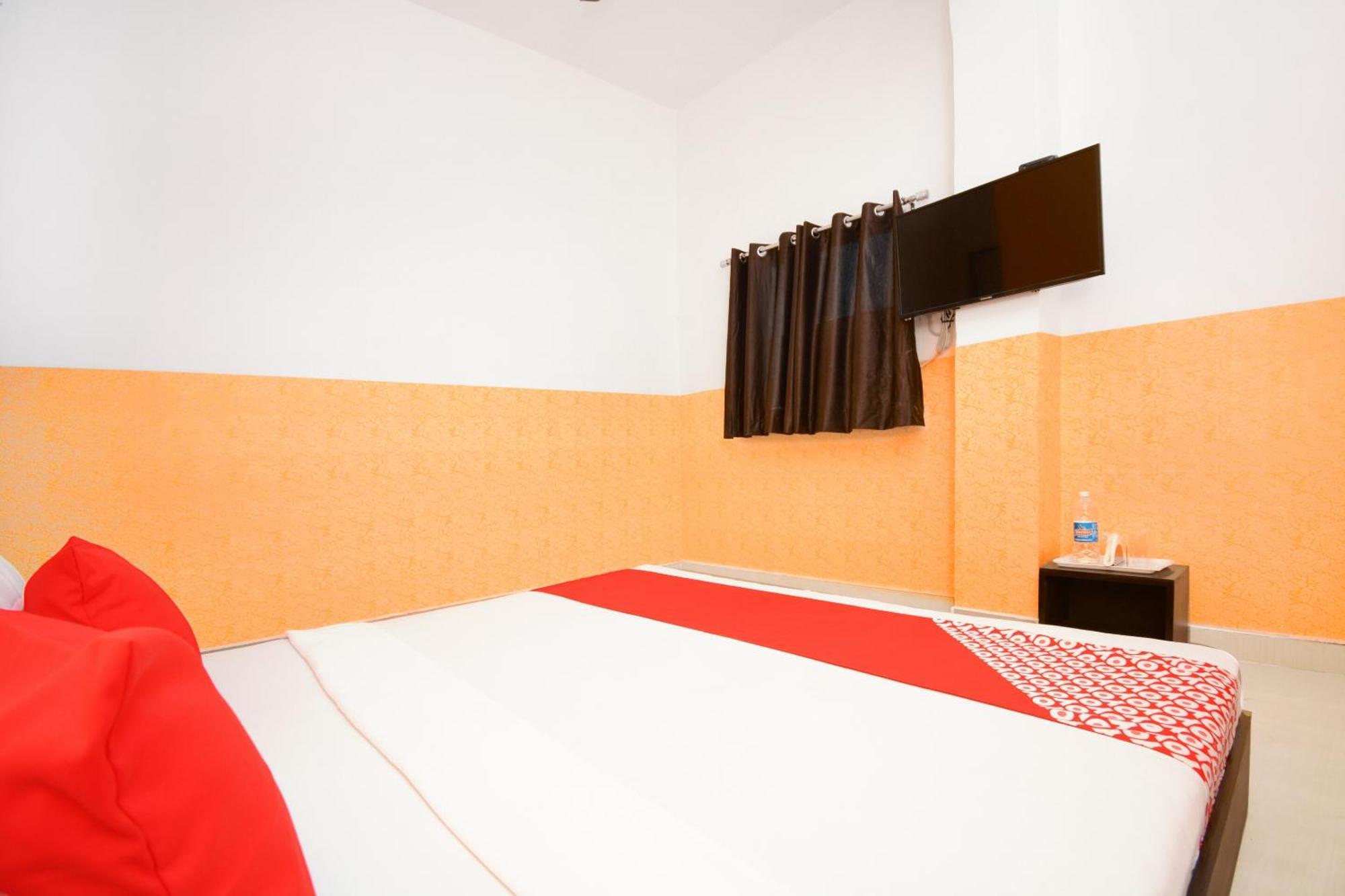 Hotel O Park View Bhiwani Екстер'єр фото