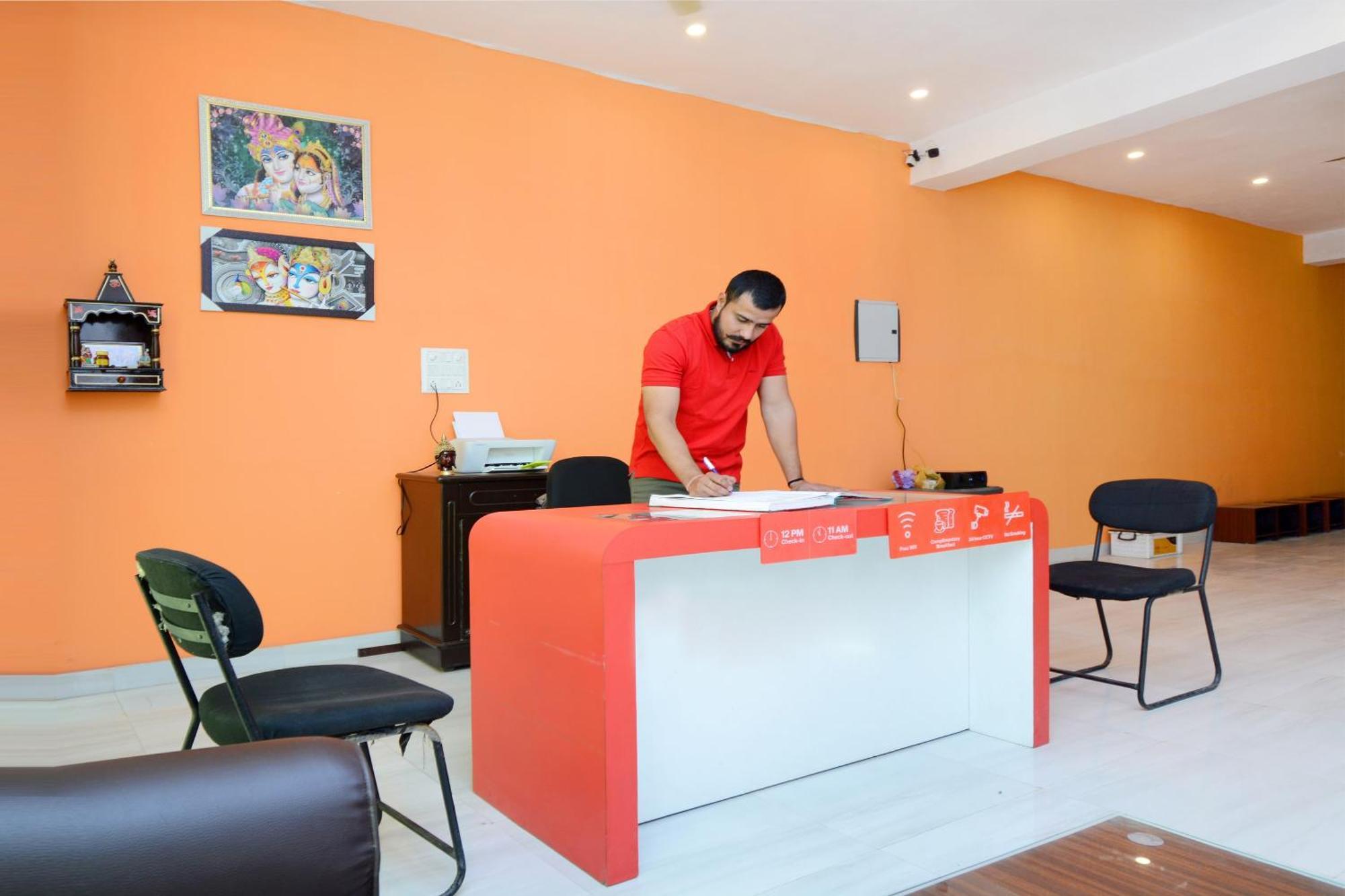 Hotel O Park View Bhiwani Екстер'єр фото